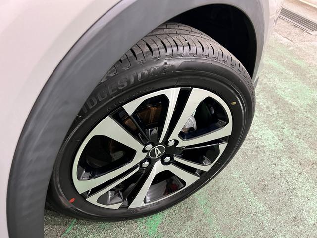 ロッキープレミアムＧ　走行６０１８０キロ／車検整備付／ナビ／ドラレコ一年保証・走行距離無制限　フルセグナビ　Ｂｌｕｅｔｏｏｔｈ　バックカメラ　ドラレコ　ＥＴＣ　クリアランスソナー　ＬＥＤヘッドライト　シートヒーター（埼玉県）の中古車