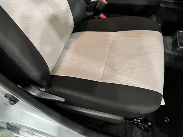 ミライースL SAIII 走行910キロ/店舗代車上がり一年保証・走行距離無制限 助手席エアバック クリアランスソナー オートマチックハイビーム オートライト アイドリングストップ(埼玉県)の中古車