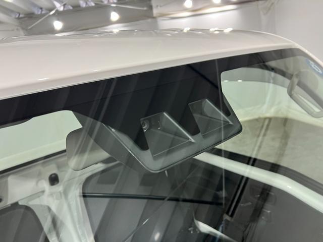ハイゼットトラックスタンダード 走行2029キロ/FMAMラジオ/純正マット1年保証距離無制限 走行距離2029キロ FMAMラジオ 純正マット 助手席エアバッグ クリアランスソナー オートライト アイドリングストップ(埼玉県)の中古車