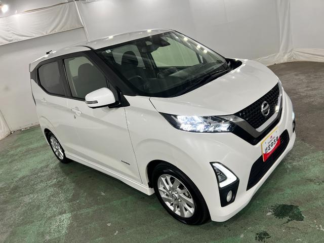 デイズハイウェイスター　Ｘ　軽雹害／走行３０７０４キロ／ナビ１年保証距離無制限　走行距離３０７０４キロ　フルセグナビ　前後ドライブレコーダー　ブルートゥース　純正マット　サイドエアバッグ　ＬＥＤヘッドランプ（埼玉県）の中古車