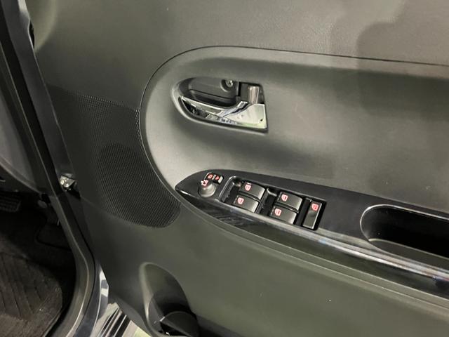 タントカスタムRS トップエディションSAII ナビ/バックカメラ1年保証距離無制限 走行距離18868キロ フルセグナビ バックカメラ 純正マット 助手席エアバッグ LEDヘッドランプ アイドリングストップ 両側電動スライドドア オート格納式ドアミラー(埼玉県)の中古車