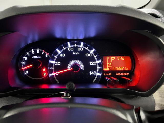 ムーヴＬ　軽タバコ臭／走行１１６８２１キロ／ナビ１年保証距離無制限　走行距離１１６８２１キロ　フルセグナビ　ブルートゥース　マット　助手席エアバッグ　アイドリングストップ　マニュアルエアコン（埼玉県）の中古車