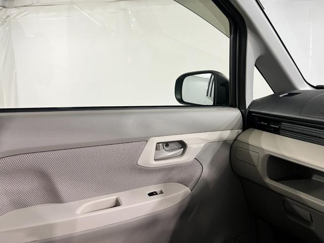 ムーヴＬ　軽タバコ臭／走行１１６８２１キロ／ナビ１年保証距離無制限　走行距離１１６８２１キロ　フルセグナビ　ブルートゥース　マット　助手席エアバッグ　アイドリングストップ　マニュアルエアコン（埼玉県）の中古車
