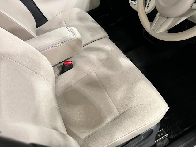ムーヴキャンバスXリミテッドメイクアップ SAIII 軽雹害/車検整備付1年保証距離無制限 走行距離24684キロ フルセグナビ バックカメラ 純正マット サイドエアバッグ オートライト アイドリングストップ 両側電動スライドドア オート格納式ドアミラー(埼玉県)の中古車