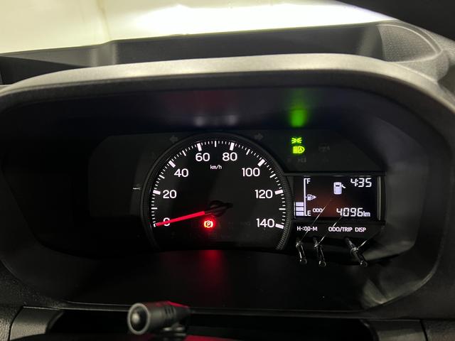 ハイゼットトラックジャンボエクストラ　車検整備付／４ＷＤ／ＭＴ車／ＤＡ１年保証距離無制限　走行距離４０９６キロ　ディスプレイオーディオ　バックカメラ　ドラレコ　純正マット　助手席エアバッグ　ＬＥＤヘッドランプ　アイドリングストップ（埼玉県）の中古車