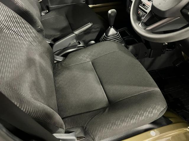 ハイゼットトラックジャンボエクストラ　車検整備付／４ＷＤ／ＭＴ車／ＤＡ１年保証距離無制限　走行距離４０９６キロ　ディスプレイオーディオ　バックカメラ　ドラレコ　純正マット　助手席エアバッグ　ＬＥＤヘッドランプ　アイドリングストップ（埼玉県）の中古車