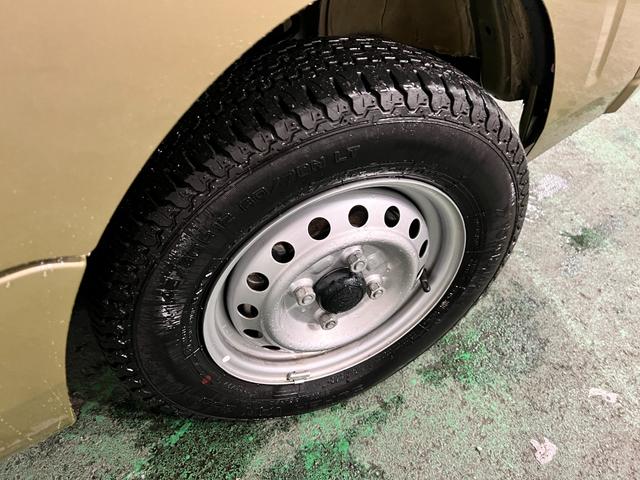 ハイゼットトラックジャンボエクストラ　車検整備付／４ＷＤ／ＭＴ車／ＤＡ１年保証距離無制限　走行距離４０９６キロ　ディスプレイオーディオ　バックカメラ　ドラレコ　純正マット　助手席エアバッグ　ＬＥＤヘッドランプ　アイドリングストップ（埼玉県）の中古車