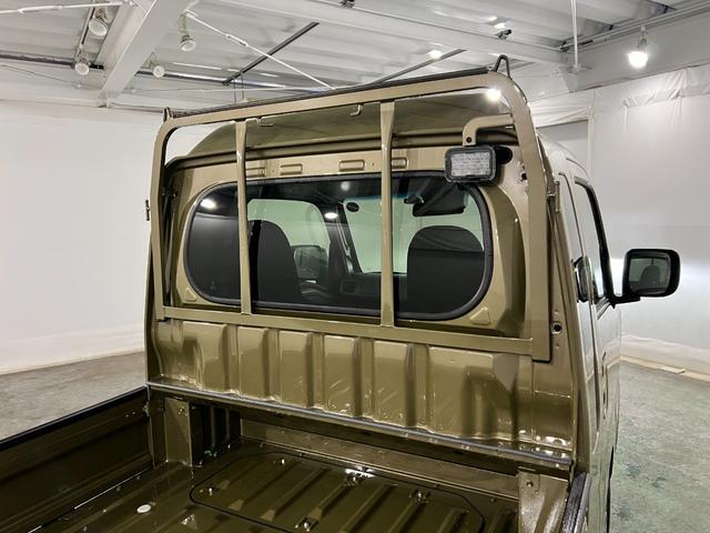 ハイゼットトラックジャンボエクストラ　車検整備付／４ＷＤ／ＭＴ車／ＤＡ１年保証距離無制限　走行距離４０９６キロ　ディスプレイオーディオ　バックカメラ　ドラレコ　純正マット　助手席エアバッグ　ＬＥＤヘッドランプ　アイドリングストップ（埼玉県）の中古車