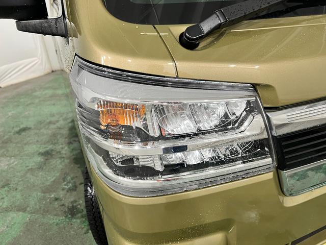 ハイゼットトラックジャンボエクストラ　車検整備付／４ＷＤ／ＭＴ車／ＤＡ１年保証距離無制限　走行距離４０９６キロ　ディスプレイオーディオ　バックカメラ　ドラレコ　純正マット　助手席エアバッグ　ＬＥＤヘッドランプ　アイドリングストップ（埼玉県）の中古車