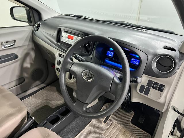 ミライースＸ　走行７６３５０キロ／ＥＴＣ／純正マット／ＣＤチューナー一年保証・走行距離無制限　アイドリングストップ　ＥＴＣ　助手席エアバック　純正カーペットマット　キーレス　ＣＤチューナー（埼玉県）の中古車
