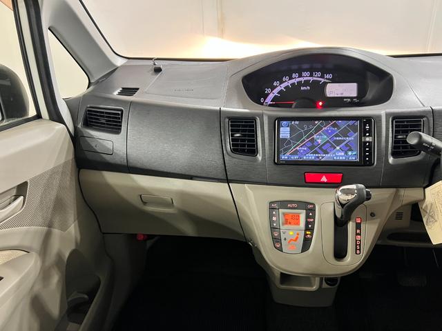 ムーヴX 走行58715キロ/ナビ/バックカメラ/マット1年保証距離無制限 走行距離58715キロ フルセグナビ バックカメラ ブルートゥース 純正マット 助手席エアバッグ アイドリングストップ 電動格納式ドアミラー(埼玉県)の中古車