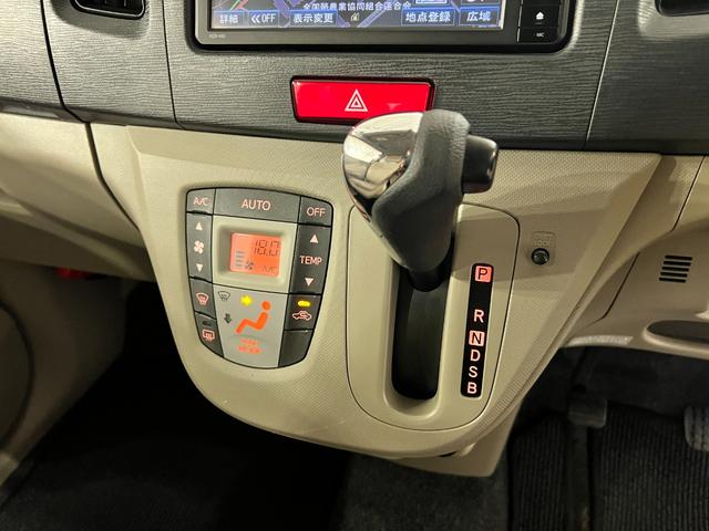 ムーヴX 走行58715キロ/ナビ/バックカメラ/マット1年保証距離無制限 走行距離58715キロ フルセグナビ バックカメラ ブルートゥース 純正マット 助手席エアバッグ アイドリングストップ 電動格納式ドアミラー(埼玉県)の中古車