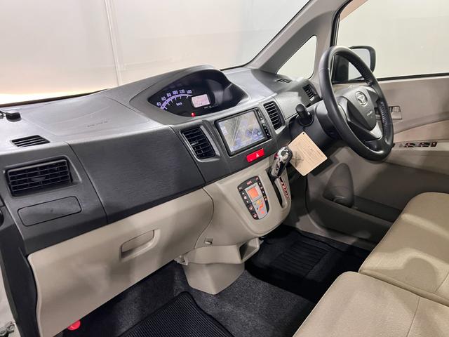 ムーヴX 走行58715キロ/ナビ/バックカメラ/マット1年保証距離無制限 走行距離58715キロ フルセグナビ バックカメラ ブルートゥース 純正マット 助手席エアバッグ アイドリングストップ 電動格納式ドアミラー(埼玉県)の中古車