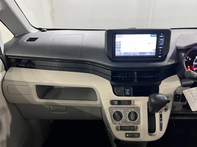 ムーヴL SAIII 車検整備付/走行9073キロ/ナビ/ドラレコ1年保証距離無制限 走行距離9073キロ 純正フルセグナビ バックカメラ ドラレコ 純正マット 助手席エアバッグ アイドリングストップ シートヒーター 出電動格納式ドアミラー(埼玉県)の中古車