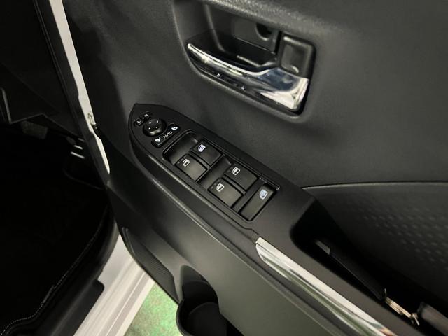 タントカスタムRS 走行12598キロ/LEDヘッドランプ/マット1年保証距離無制限 走行距離12598キロ 純正マット サイドエアバッグ LEDヘッドランプ アイドリングストップ シートヒーター 両側電動スライドドア オート格納式ドアミラー(埼玉県)の中古車