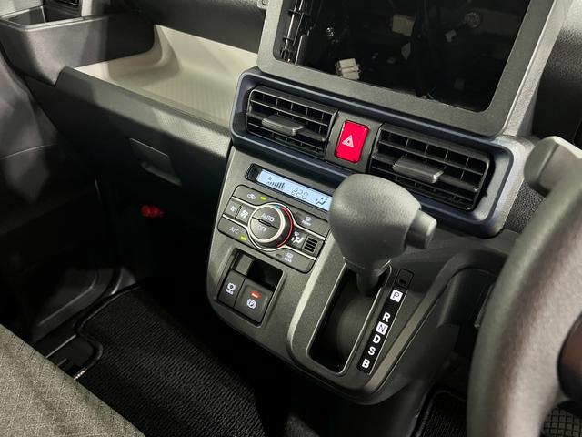 タントX 走行2965キロ/LEDヘッドランプ/片側電動スライド1年保証距離無制限 走行距離2965キロ 純正マット サイドエアバッグ LEDヘッドランプ アイドリングストップ シートヒーター 片側電動スライドドア オート格納式ドアミラー 電動パーキングブレーキ(埼玉県)の中古車