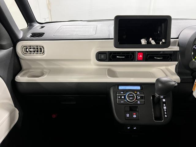 ムーヴキャンバスストライプスＧ　走行２４６５キロＬＥＤヘッドランプ／マット１年保証距離無制限　走行距離２４６５キロ　純正マット　サイドエアバッグ　ＬＥＤヘッドランプ　アイドリングストップ　シートヒーター　両側電動スライドドア　オート格納式ドアミラー　キーフリー（埼玉県）の中古車