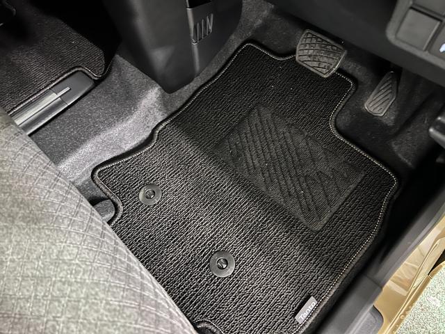 タントXリミテッド 走行11キロ/LEDヘッドランプ/純正マット1年保証距離無制限 走行距離11キロ 純正マット サイドエアバッグ LEDヘッドランプ アイドリングストップ シートヒーター 両側電動スライドドア オート格納式ドアミラー 電動パーキングブレーキ(埼玉県)の中古車