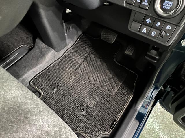 タントXリミテッド 走行3215キロ/9型ディスプレイオーディオ1年保証距離無制限 走行距離3215キロ 純正ディスプレイオーディオ バックカメラ 純正マット サイドエアバッグ LEDヘッドランプ アイドリングストップ シートヒーター 両側電動スライドドア(埼玉県)の中古車
