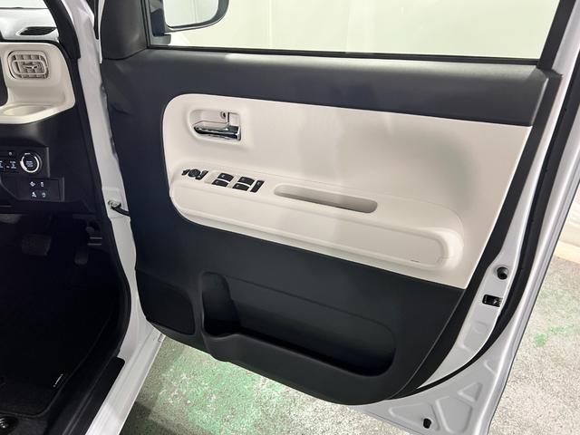 ムーヴキャンバスストライプスG 走行1872キロ/LEDヘッドランプ/マット1年保証距離無制限 走行距離1872キロ 純正マット サイドエアバッグ LEDヘッドランプ アイドリングストップ シートヒーター 両側電動スライドドア オート格納式ドアミラー 電動パーキングブレーキ(埼玉県)の中古車