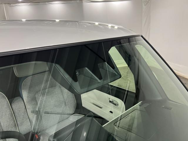 ムーヴキャンバスストライプスG 走行1872キロ/LEDヘッドランプ/マット1年保証距離無制限 走行距離1872キロ 純正マット サイドエアバッグ LEDヘッドランプ アイドリングストップ シートヒーター 両側電動スライドドア オート格納式ドアミラー 電動パーキングブレーキ(埼玉県)の中古車