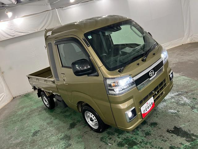 ハイゼットトラックジャンボエクストラ 走行8207キロ/純正ナビ/Bカメラ1年保証距離無制限 走行距離8207キロ 純正フルセグナビ バックカメラ ブルートゥース 純正マット クリアランスソナー LEDヘッドランプ アイドリングストップ 電動格納式ドアミラー(埼玉県)の中古車