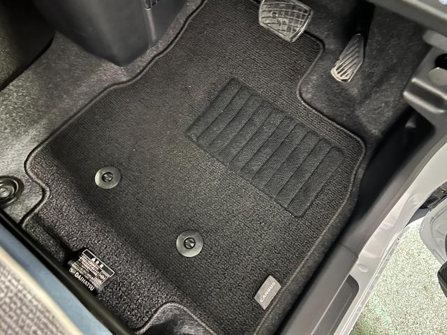 ムーヴキャンバスストライプスG 走行3799キロ/LEDヘッドランプ/マット禁煙車 ワンオーナー 1年保証距離無制限 走行距離3799キロ 純正マット サイドエアバッグ LEDヘッドランプ シートヒーター 両側電動スライドドア オート格納式ドアミラー 電動パーキングブレーキ(埼玉県)の中古車