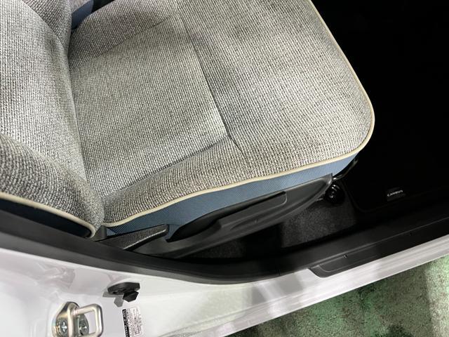 ムーヴキャンバスストライプスG 走行3799キロ/LEDヘッドランプ/マット禁煙車 ワンオーナー 1年保証距離無制限 走行距離3799キロ 純正マット サイドエアバッグ LEDヘッドランプ シートヒーター 両側電動スライドドア オート格納式ドアミラー 電動パーキングブレーキ(埼玉県)の中古車