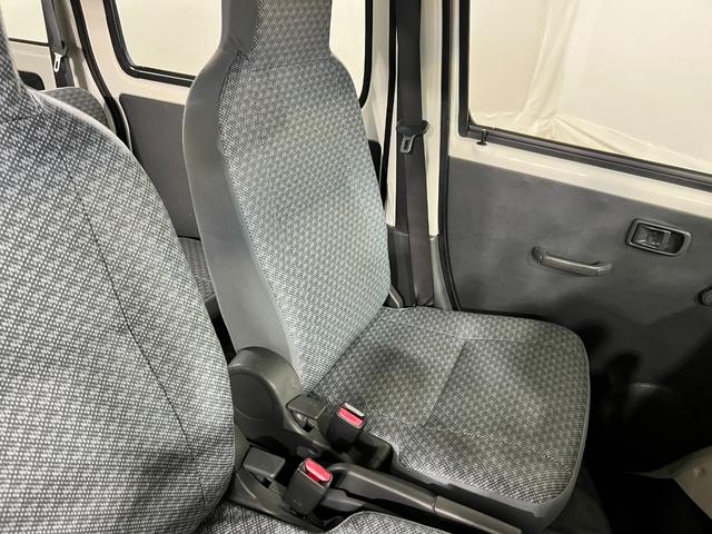 ピクシスバンスペシャル　走行１４８７４５キロ／ワンセグナビ一年保証・走行距離無制限　走行１４８７４５キロ　ワンセグナビ　助手席エアバック　ＥＴＣ　純正カーペットマット　オートマ　２ＷＤ（埼玉県）の中古車