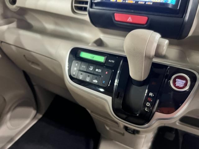 N−BOXG 走行79332キロ/車検整備付/ナビ/ETC一年保証・走行距離無制限 ワンセグナビ アイドリングストップ ベンチシート 助手席エアバック ETC 車検整備付 Aftermarketアルミ(埼玉県)の中古車