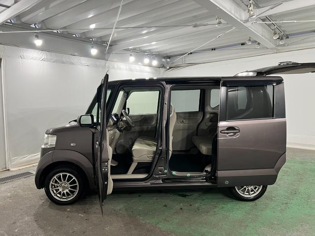 N−BOXG 走行79332キロ/車検整備付/ナビ/ETC一年保証・走行距離無制限 ワンセグナビ アイドリングストップ ベンチシート 助手席エアバック ETC 車検整備付 Aftermarketアルミ(埼玉県)の中古車