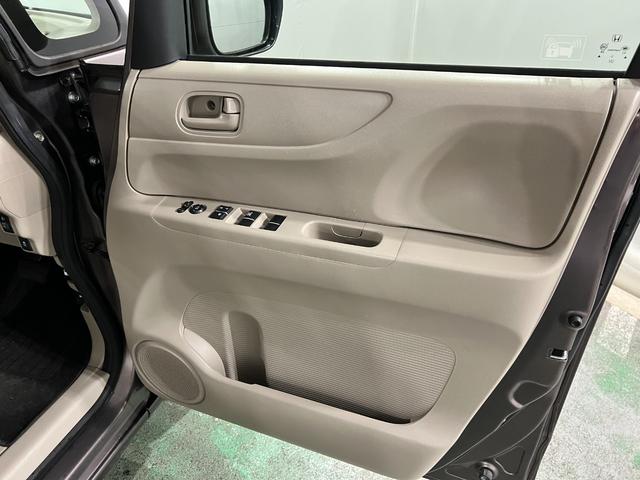 N−BOXG 走行79332キロ/車検整備付/ナビ/ETC一年保証・走行距離無制限 ワンセグナビ アイドリングストップ ベンチシート 助手席エアバック ETC 車検整備付 Aftermarketアルミ(埼玉県)の中古車