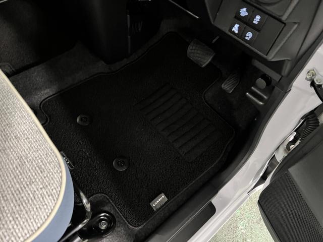 ムーヴキャンバスストライプスG 走行3438キロ/LEDヘッドランプ/マット1年保証距離無制限 走行距離3438キロ 純正マット サイドエアバッグ LEDヘッドランプ アイドリングストップ シートヒーター 両側電動スライドドア オート格納式ドアミラー 電動パーキングブレーキ(埼玉県)の中古車