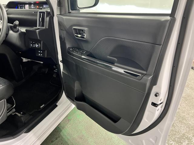 タントカスタムXリミテッド 走行3085キロ/LEDヘッドランプ1年保証距離無制限 走行距離3085キロ 純正マット サイドエアバッグ LEDヘッドランプ アイドリングストップ シートヒーター 両側電動スライドドア オート格納式ドアミラー 電動パーキングブレーキ(埼玉県)の中古車
