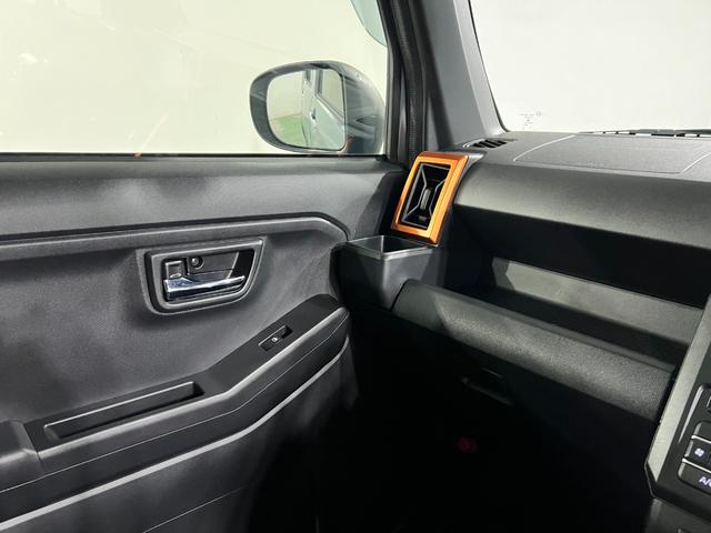 タフトＧターボ　走行１２２３９０キロ／４ＷＤ／純正９型ナビドラレコ１年保証距離無制限　走行距離１２２３９０キロ　純正フルセグナビ　パノラマモニター　ドラレコ　純正マット　サイドエアバッグ　ＬＥＤヘッドランプ　アイドリングストップ　シートヒーター（埼玉県）の中古車