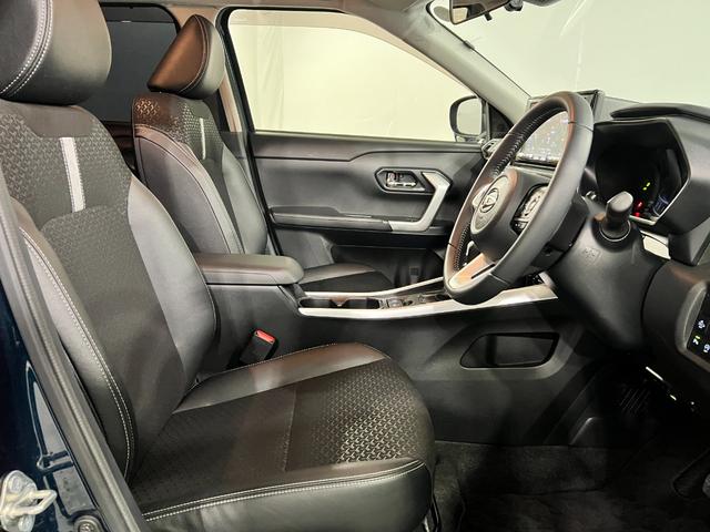 ロッキー 中古車 プレミアムＧ　走行４４６５３キロ／４ＷＤ／車検整備付／ナビ一年保証・走行距離無制限　フルセグナビ　Ｂｌｕｅｔｏｏｔｈ　全周囲カメラ　ドラレコ　ＥＴＣ　クリアランスソナー　オートライト　ＬＥＤヘッドライト　シートヒーター
