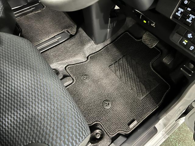 タントカスタムX 走行9245キロ/ナビ/バックカメラ/ドラレコ一年保証・走行距離無制限 フルセグナビ Bluetooth バックカメラ ドラレコ クリアランスソナー オートライト LEDヘッドライト シートヒーター 両側電動スライドドア(埼玉県)の中古車
