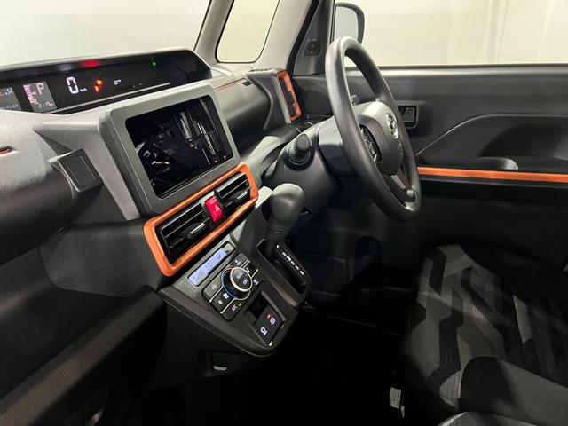 タントファンクロス　走行２１１９キロ／店舗代車／両側電動スライド１年保証・走行距離無制限　サイドエアバック　クリアランスソナー　オートマチックハイビーム　オートライト　ＬＥＤヘッドライト　ベンチシート　シートヒーター　両側電動スライドドア（埼玉県）の中古車