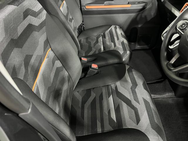 タントファンクロス　走行２１１９キロ／店舗代車／両側電動スライド１年保証・走行距離無制限　サイドエアバック　クリアランスソナー　オートマチックハイビーム　オートライト　ＬＥＤヘッドライト　ベンチシート　シートヒーター　両側電動スライドドア（埼玉県）の中古車