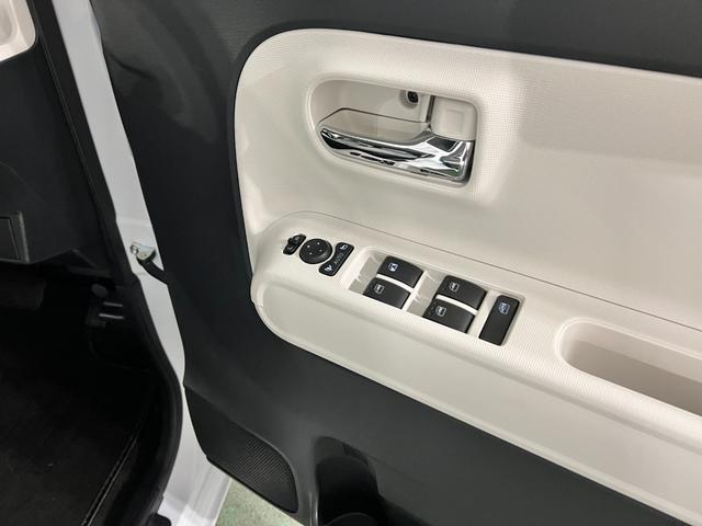 ムーヴキャンバスストライプスG 走行1236キロ/パノラマパーキング/代車一年保証・走行距離無制限 ディスプレイオーディオ 全周囲カメラ パノラマパーキング オートライト LEDヘッドライト シートヒーター 両側電動スライドドア(埼玉県)の中古車
