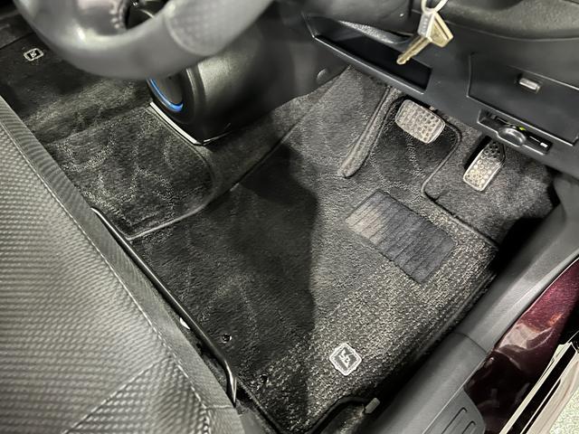 ｂＢＺ　煌　走行７９８４３キロ／車検整備付／ナビ／バックカメラ一年保証・走行距離無制限　フルセグナビ　ＤＶＤ　バックカメラ　ＥＴＣ　ベンチシート　助手席エアバック　純正カーペットマット（埼玉県）の中古車