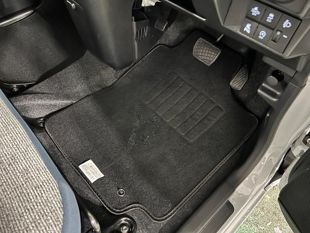 ムーヴキャンバスストライプスＸ　走行９２０キロ／９インチＤＡ／バックカメラ１年保証距離無制限　走行距離９２０キロ　純正ディスプレイオーディオ　バックカメラ　サイドエアバッグ　オートライト　アイドリングストップ　両側電動スライドドア（埼玉県）の中古車