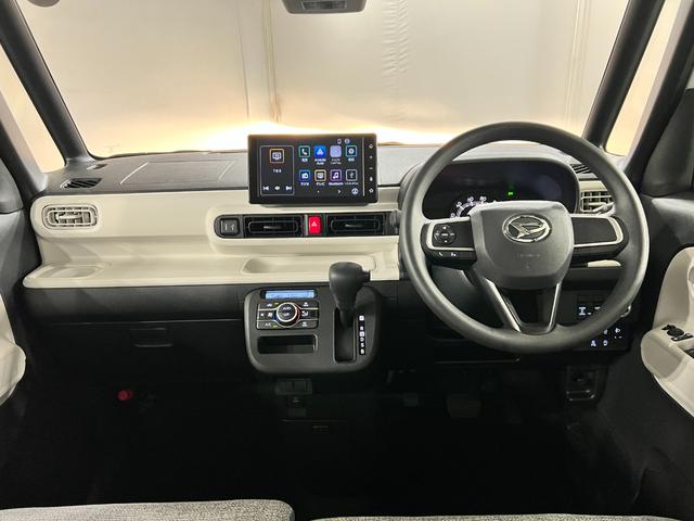 ムーヴキャンバスストライプスＸ　走行９２０キロ／９インチＤＡ／バックカメラ１年保証距離無制限　走行距離９２０キロ　純正ディスプレイオーディオ　バックカメラ　サイドエアバッグ　オートライト　アイドリングストップ　両側電動スライドドア（埼玉県）の中古車