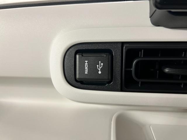 ムーヴキャンバスストライプスＸ　走行９２０キロ／９インチＤＡ／バックカメラ１年保証距離無制限　走行距離９２０キロ　純正ディスプレイオーディオ　バックカメラ　サイドエアバッグ　オートライト　アイドリングストップ　両側電動スライドドア（埼玉県）の中古車