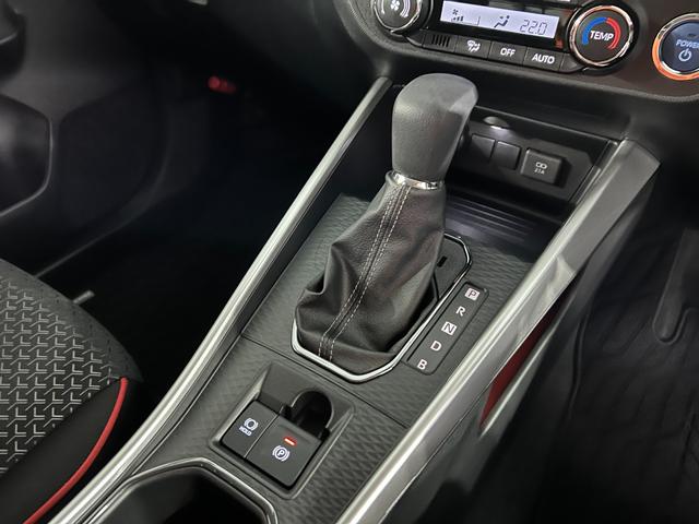 ロッキーX HEV 走行2816キロ/社用車/クリアランスソナー1年保証・走行距離無制限 サイドエアバック クリアランスソナー オートマチックハイビーム オートライト LEDヘッドライト シートヒーター(埼玉県)の中古車