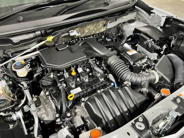 ロッキーX HEV 走行2816キロ/社用車/クリアランスソナー1年保証・走行距離無制限 サイドエアバック クリアランスソナー オートマチックハイビーム オートライト LEDヘッドライト シートヒーター(埼玉県)の中古車