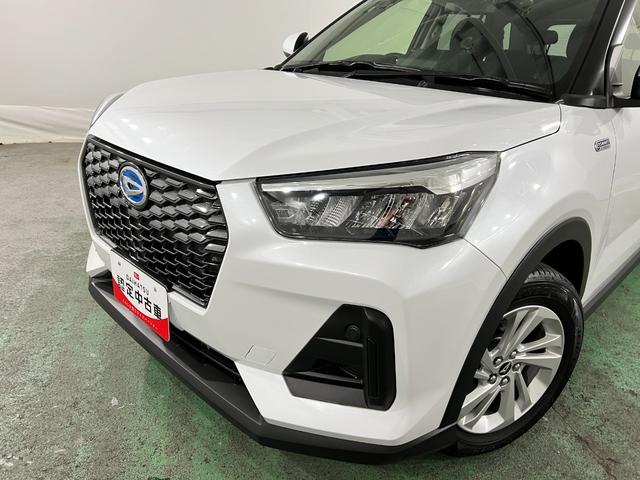 ロッキーX HEV 走行2816キロ/社用車/クリアランスソナー1年保証・走行距離無制限 サイドエアバック クリアランスソナー オートマチックハイビーム オートライト LEDヘッドライト シートヒーター(埼玉県)の中古車