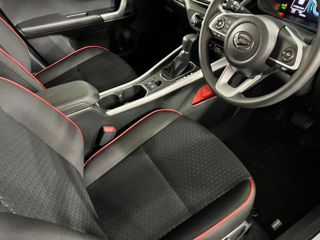 ロッキーX HEV 走行2816キロ/社用車/クリアランスソナー1年保証・走行距離無制限 サイドエアバック クリアランスソナー オートマチックハイビーム オートライト LEDヘッドライト シートヒーター(埼玉県)の中古車