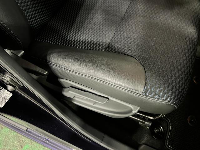 タントカスタムＲＳリミテッド　走行５８３３キロ／ＬＥＤヘッドランプ１年保証距離無制限　走行距離５８３３キロ　純正マット　サイドエアバッグ　ＬＥＤヘッドランプ　アイドリングストップ　シートヒーター　両側電動スライドドア　オート格納式ドアミラー　電動パーキングブレーキ（埼玉県）の中古車