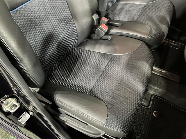 タントカスタムＲＳリミテッド　走行５８３３キロ／ＬＥＤヘッドランプ１年保証距離無制限　走行距離５８３３キロ　純正マット　サイドエアバッグ　ＬＥＤヘッドランプ　アイドリングストップ　シートヒーター　両側電動スライドドア　オート格納式ドアミラー　電動パーキングブレーキ（埼玉県）の中古車
